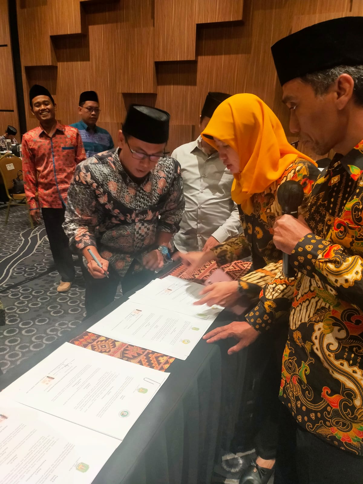 Bimbingan teknis dan MoU Pengelolaan dana Bantuan Beasiswa Pemerintah Provinsi Jawa Timur Tahun 2023